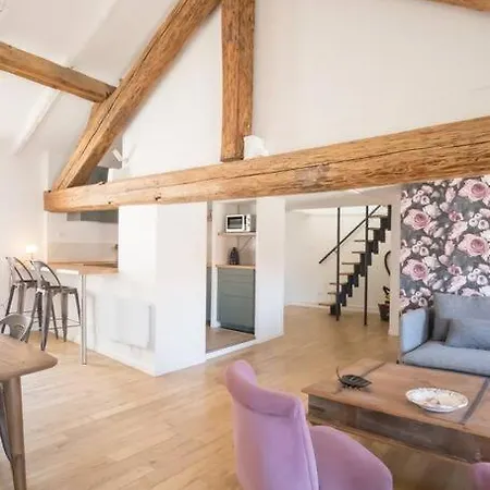 Apartment Guestready - Cosy Duplex Near Place De La Carriere